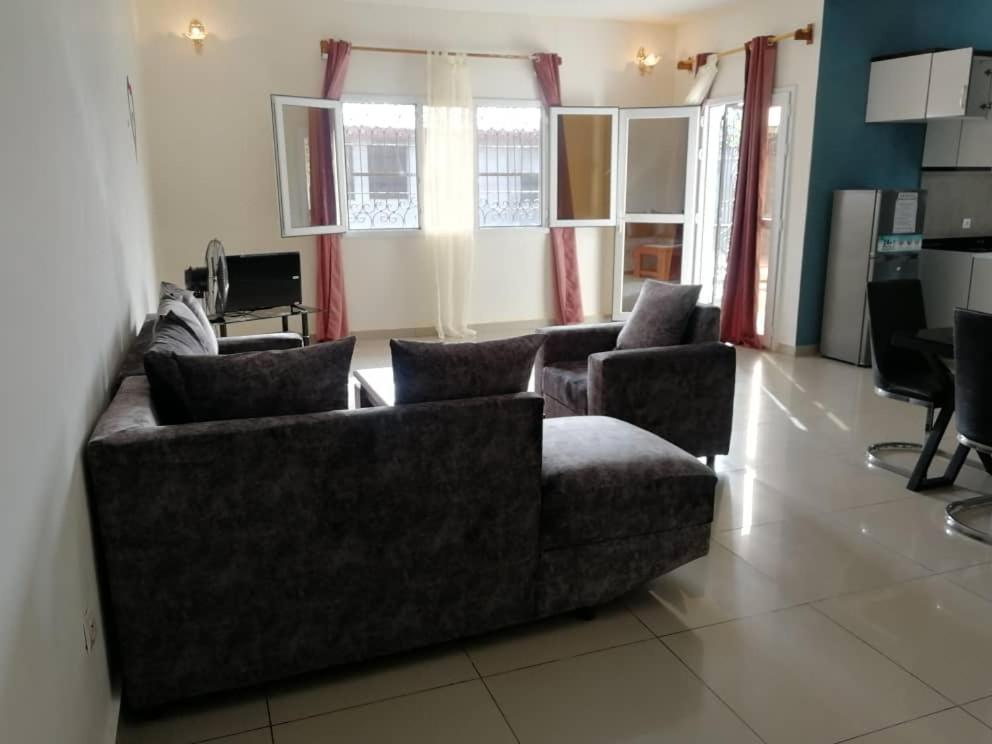 Residence Rosalie Yaoundé Pokoj fotografie